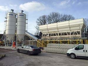 S. MORRIS – Crash Crusher 100WD STATIONARY CONCRETE BATCHING PLANT